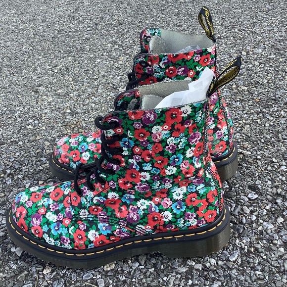 Dr Martens Pascal Black Wild Poppy Floral Print Boots Size 8 - Doc Martens - Picture 2 of 10